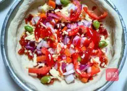 Illustration of how to make bacon pizza 3