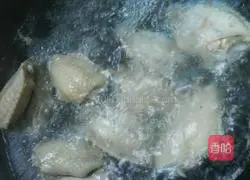 Illustration of how to make braised chicken wings in oyster sauce 1