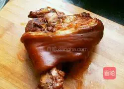 Illustration of how to make sauce elbow 9