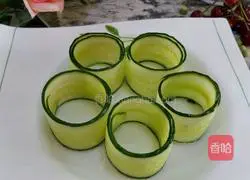 Illustration of how to make vegetable salad 2