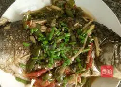 Pictures of how to make spicy and sour fish 7
