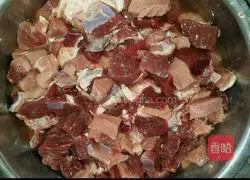 Illustration of tomato beef stew 1