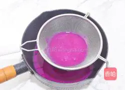 Illustration of how to make dragon fruit mousse cake 19