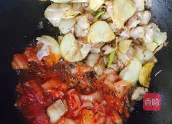 Stir-fried pork belly with kimchi (Improved version) instructions 6