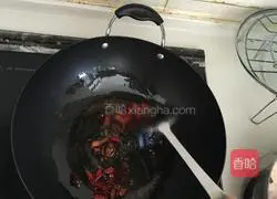 Illustration of how to make braised chicken wing roots 4