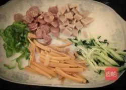 Illustration of how to make ham pizza 4