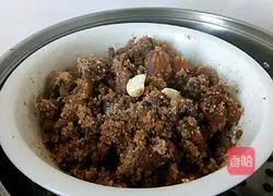 Illustration of Sichuan steamed pork with rice flour 6