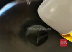 Illustration of how to make toasted beef sauce and egg bread 3