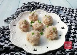 Illustration of how to make carrot and pearl meatballs 10