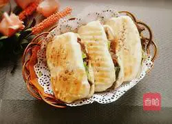 Illustration of how to make beef buns 17