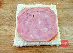 Illustration of how to make ham and toast 3