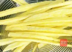 Illustration of how to make French fries 10