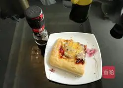 Bread Machine Spicy Beef Sauce Margherita Pizza Recipe Illustration 8