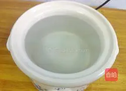 Illustration of how to make beef porridge 6