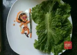 CCTV's illustration of how to make pork, pickled pork with pickles and vegetables 8