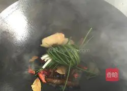 极品东Illustration of how to make pork pork 4