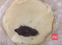 Illustration of how to make bean paste spring rolls 2