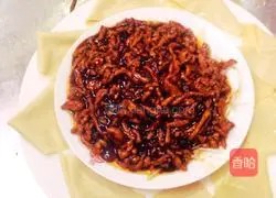 Thousands of rolls of shredded pork with Jingjing sauce Illustration of how to do it 3