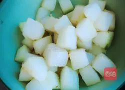Illustration of how to make stewed winter melon with lychee meat 12