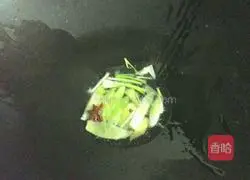 Illustration of how to make roast beef with carrots 6