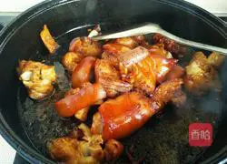 Illustration of Braised Pork Claws 10