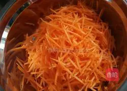 Illustration of how to make carrot meatballs 2