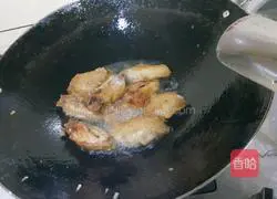 Illustration of how to make garlic fried chicken wings 5