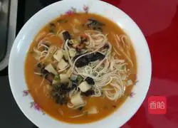 Illustration of how to make nourishing braised chicken (with noodles) 7