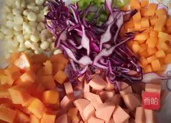 Papaya Pizza Recipe Illustration 3