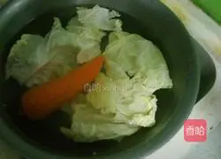 Illustration of making homemade Sichuan pickles 2