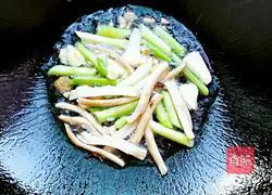 Illustration of family portrait 4