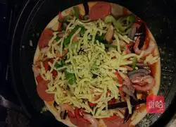 Electric baking pan Sausage and shrimp pizza recipe 6