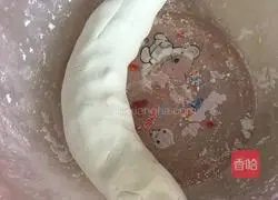 Illustration of how to make a donkey roll 6