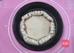 Ham and shrimps Illustration of how to make pizza 10