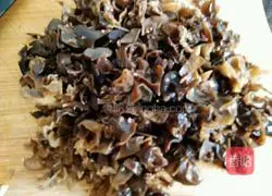 Illustration of how to make braised noodles with cucumber shreds 3