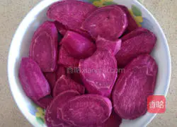 Illustration of how to make purple potato cheese pearl balls 2 