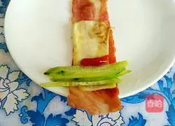 Illustration of how to make bacon and eggplant rolls 7