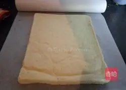 Strawberry Cake Roll Recipe Illustration 9