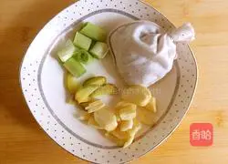 Illustration of braised chicken feet 2