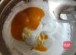 Illustration of how to make Korean strawberry cake 4