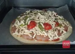 Illustration of how to make shrimp pizza 4