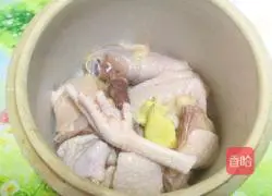 Illustration of how to make braised chicken 3