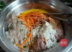 Illustration of three fresh spring rolls 4