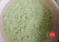 Illustration of how to stir fish in Shaanxi pulp 11