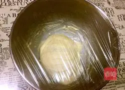 Illustration of how to make croissants 6