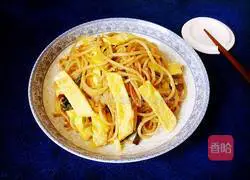 Illustration of how to make fried rice noodles 10