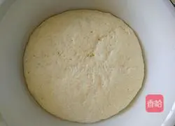 Illustration of how to make rice cooker pizza 6