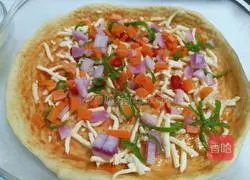 Illustration of how to make bacon chicken pizza 7