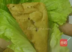 Illustration of how to make potato starch and dried beans wrapped in lettuce (Chaoshan snack) 8