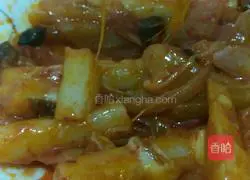 Illustration of how to make spicy stir-fried kimchi rice cake with cheese 13